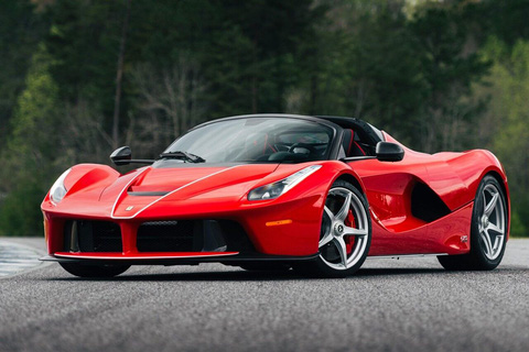 Ferrari vẫn cực kỳ thận trọng với xe điện do mất trải nghiệm siêu xe - Tuổi Trẻ Online