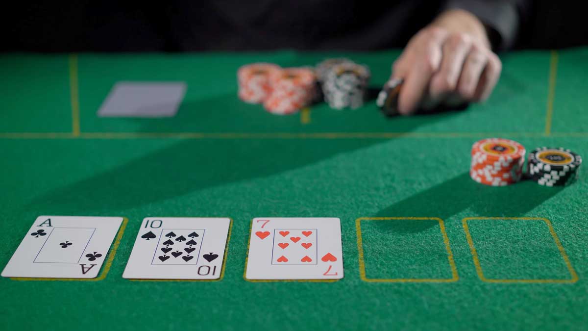 Cách tính Pot Odds khi chơi Poker | Tự nhiên8