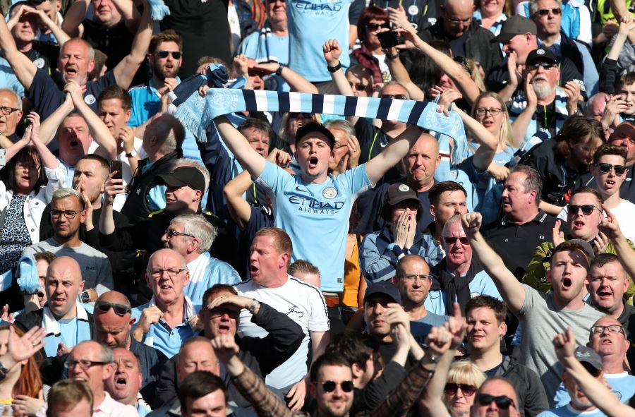 Người hâm mộ Man City được gọi là gì? Tìm hiểu đặc điểm của người hâm mộ Man City